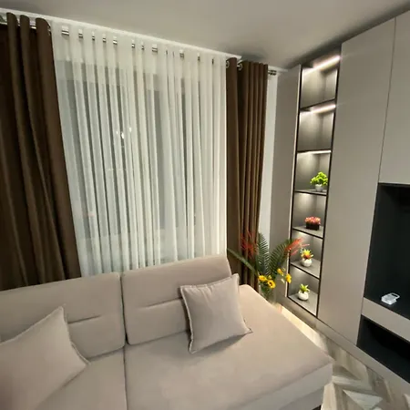Erlaiden Luxury * Shkodër